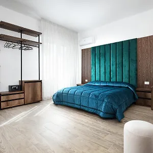 https://in.emilia-romagnahotels.net